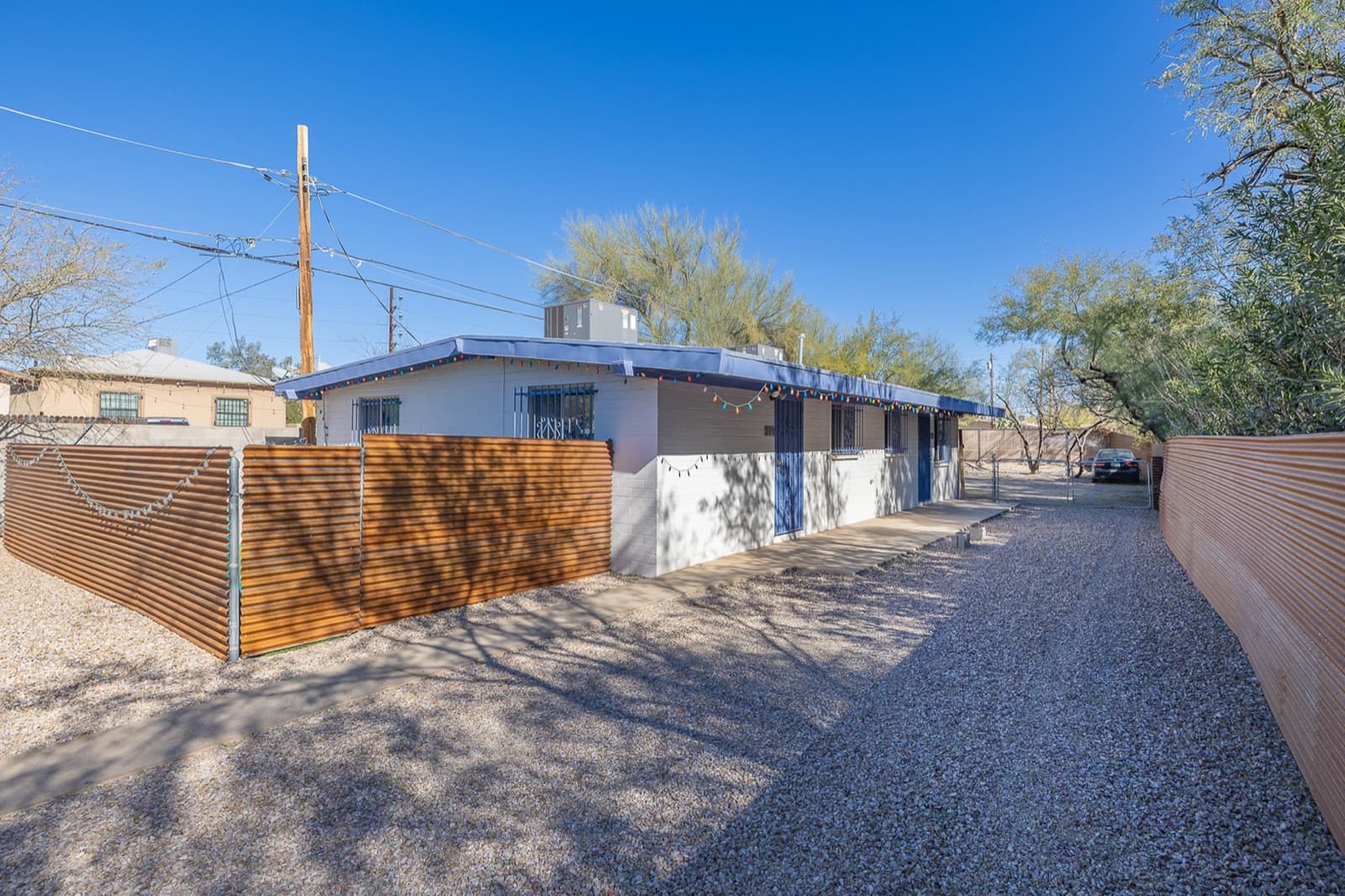 Mountain Avenue Houses — 226 N Mountain Ave